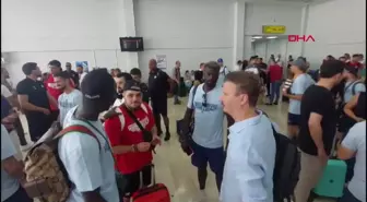 Adana Demirspor Osijek maçı için Hırvatistan'a gitti