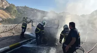 Nevşehir'de Kamyonet Yangını Söndürüldü