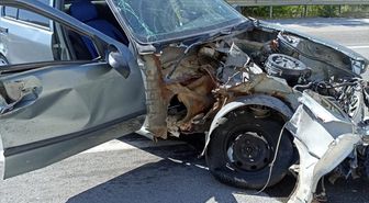 Samsun'da otomobilin tıra çarptığı kazada 1 kişi hayatını kaybetti