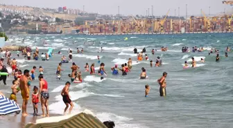 Tekirdağ'da Sıcak Hava Sahilleri Doldurdu