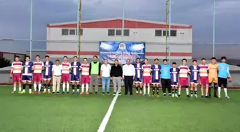 İnönü Belediyesi Geleneksel Halı Saha Futbol Turnuvası Devam Ediyor