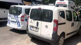 Bilecik'te Hafif Ticari Araç ile Motosikletin Çarpışması Sonucu 1 Kişi Yaralandı