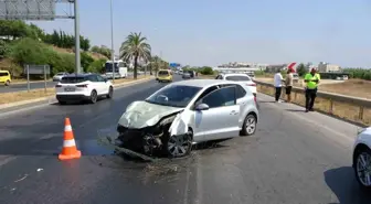 Hurdaya dönen araçtan burunları kanamadan çıktılar