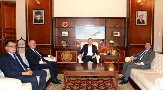 AK Parti Kars İl Teşkilatı Vali Ziya Polat'a Hayırlı Olsun Ziyaretinde Bulundu