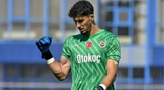 Altay Bayındır, İstanbul'dan ayrıldı! Yeni rotası Premier Lig