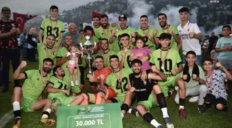 Döşekevi Kuşçusofulu Spor, 11. Kızıldağ Yaylası Karaisalı Köyler Arası Futbol Turnuvası'nı kazandı