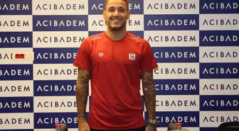 Rey Manaj, Sivasspor'da sağlık kontrolünden geçti