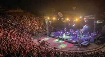 Erol Evgin Bodrum Antik Tiyatro'da konser verdi