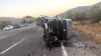 Gümüşhane'de Otomobil ve Hafif Ticari Araç Çarpıştı: 7 Yaralı