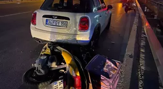 Gebze'de motosiklet otomobile çarptı, sürücü yaralandı