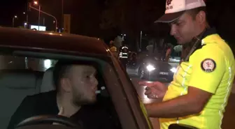 Kadıköy'de gece saatlerinde trafik denetimi yapıldı