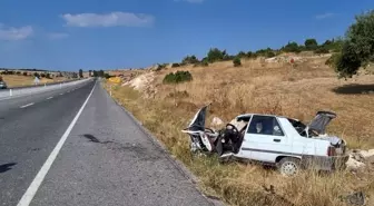 Kütahya'da Otomobil Devrildi: 1 Çocuk Hayatını Kaybetti