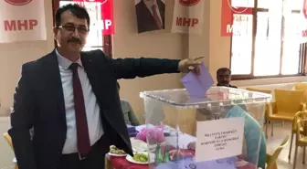 MHP Darende İlçe Kongresinde Mehmet Altun Yeniden Seçildi