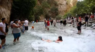 Saklıkent Kanyonu, Tatilcilerin Serinleme Noktası Haline Geldi