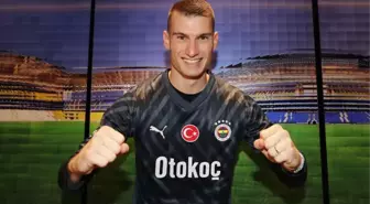 Son Dakika: Fenerbahçe, KAP'a bildirdi! İşte Dominik Livakovic'in maliyeti