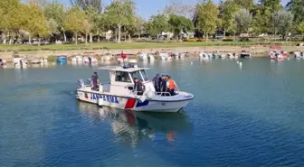 İznik Gölü'nde Serinlemek İçin Tekneden Atladı, Kayboldu