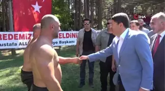 Adalet Bakanı Yılmaz Tunç, Gerede'de yağlı güreşleri izledi