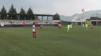 Geleceğin yıldız futbolcu adayları Pamukkale Cup'ta boy gösteriyor