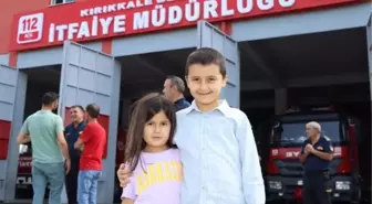 Depremzede Kardeşler Kırıkkale İtfaiyesini Ziyaret Etti