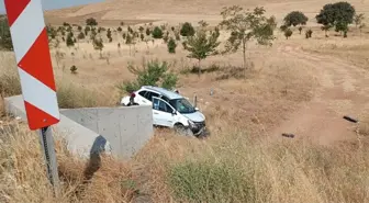 Konya'da Otomobil Şarampole Düştü: 3 Yaralı