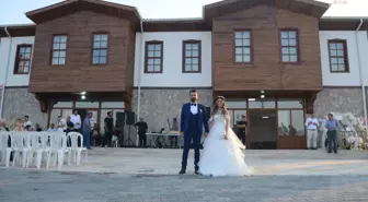 Kırşehir Belediyesi Bağbaşı Kültür Evi'nde düğün