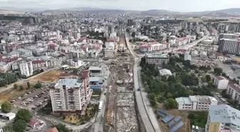 Sivas'ta Numune Hastanesi Bölgesinde Kavşak Çalışmaları Devam Ediyor