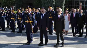 Eskişehir'de Zafer Bayramı törenle kutlandı