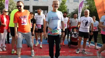 Nilüfer Belediyesi'nin düzenlediği Nilüfer Bursa Yarı Maratonu büyük ilgi gördü