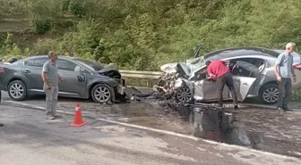 Ordu'da Otomobil Çarpışması: 1 Ölü, 3 Yaralı