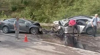 Ordu'da Otomobil Çarpışması: 1 Ölü, 3 Yaralı