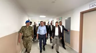 Bayburt Valisi Mustafa Eldivan, Arpalı Beldesi'nde yatırım alanlarını dolaştı, esnafları ziyaret etti