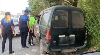 Diyarbakır Büyükşehir Belediyesi, hurda araçların kaldırılması için uyarıda bulundu