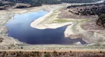 Edirne'deki gölet kuruma noktasına geldi, üreticiler mağdur