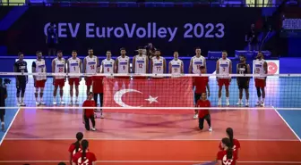 A Milli Erkek Voleybol Takımı Romanya'ya mağlup oldu