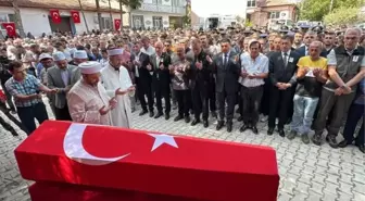 ORMAN YANGININDA ÖLEN ORMAN ŞEFİNE EŞİ VE KIZINDAN GÖZYAŞLARIYLA VEDA