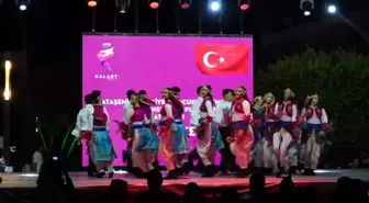 Marmaris'te düzenlenen dans festivali büyük ilgi gördü