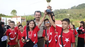 Aydoğan Köy Yaşam Merkezi'nde Geleneksel Okçuluk Yarışması Düzenlendi