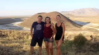 Alman Ailesi Karavanlarıyla Türkiye'yi Geziyor