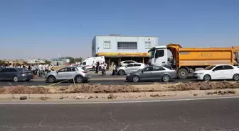 Diyarbakır'da Otomobil ve Kamyon Çarpışması Sonucu Yaya Hayatını Kaybetti
