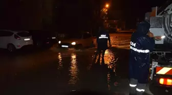 Kulu'da Şiddetli Yağışlar Sonucu Su Baskınları Oluştu