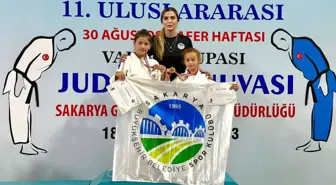 Sakarya Büyükşehir Belediyesi Spor Kulübü Judo Sporcuları Başarıya İmza Attı