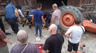 Safranbolu'da traktör devrildi, 1 kişi ağır yaralandı