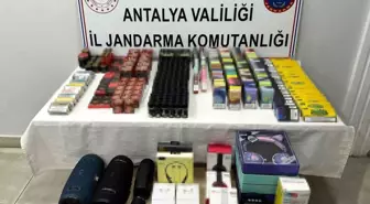 Manavgat'ta Kaçak Sigara Operasyonu: 60 Paket Kaçak Sigara ve 70 Ginseng Ele Geçirildi