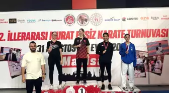 Manisa Büyükşehir Belediyesi Karate Takımı 11 madalya kazandı