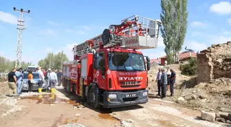 Melikgazi Belediyesi Yağış Sonrası Temizlik Çalışmalarına Devam Ediyor