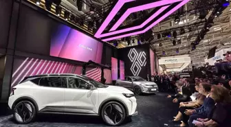 Renault, IAA Mobility 2023'te yeni modelleriyle yerini aldı