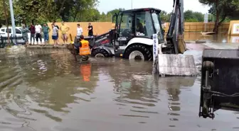 Samsun'da Sel Felaketi Sonrası Çalışmalar Devam Ediyor