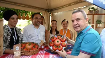 Kumluca Belediyesi, 2. Uluslararası Food Fest Antalya Gastronomi Festivali'nde tanıtım yaptı