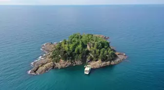 Giresun Adası, Mitolojik Hikayeleri ve Tarihi Kalıntılarıyla Ziyaretçilerin İlgi Odağı