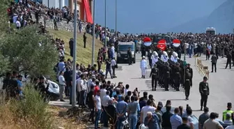 Şehit Astsubay Üstçavuş Ünal Sipahi, İzmir'de son yolculuğuna uğurlandı